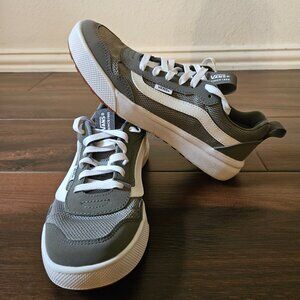 Vans Off The Wall Skateboard Tennis Shoes